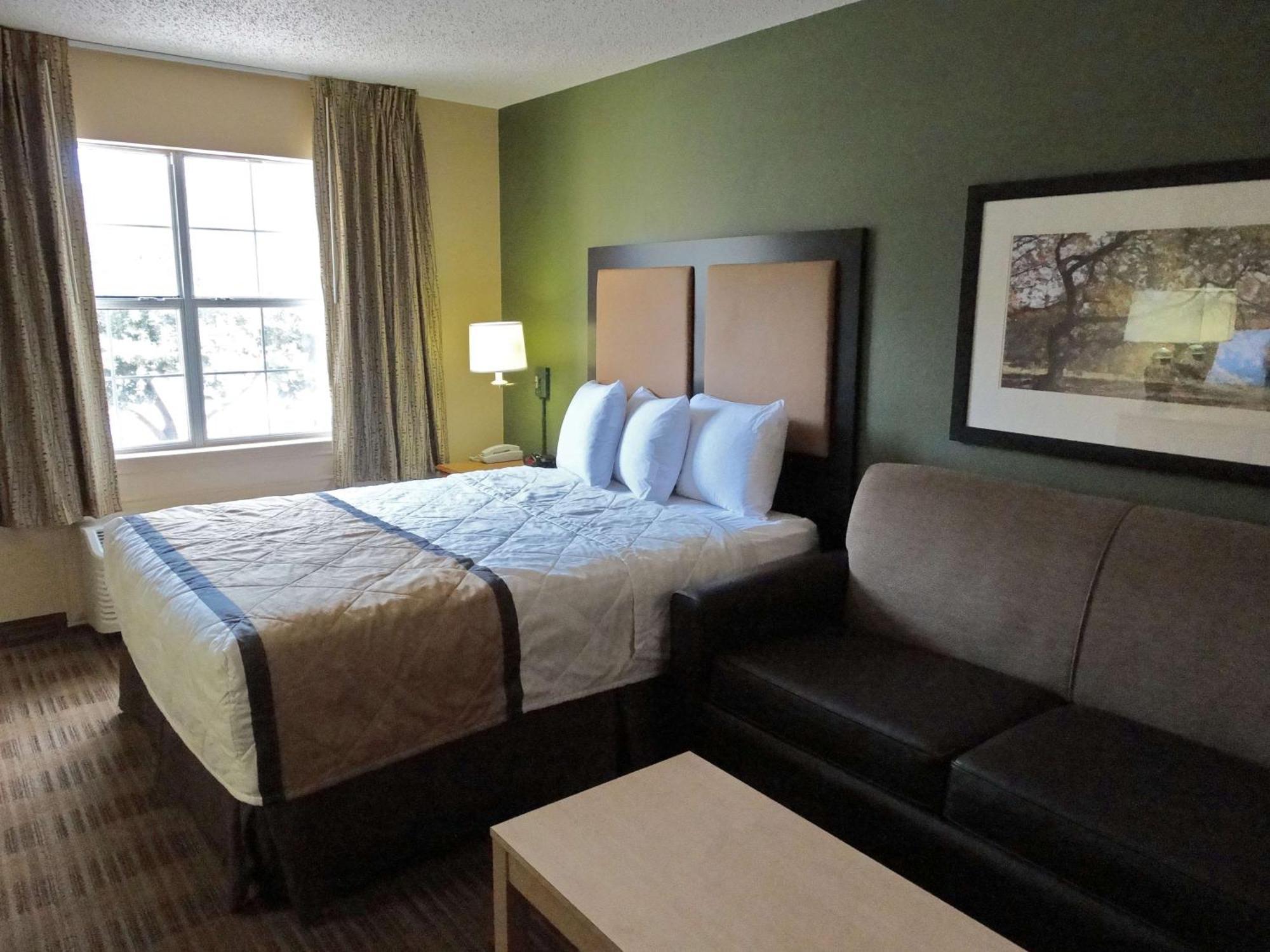 Extended Stay America Suites - San Antonio - Airport Экстерьер фото